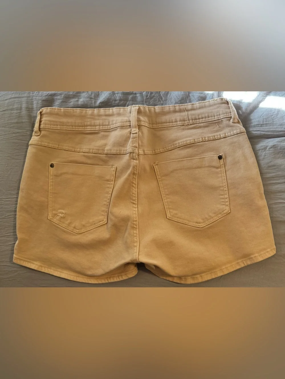 Zara Cream Denim Short Shorts size 10
